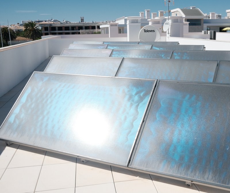 Paneles solares fototérmicos